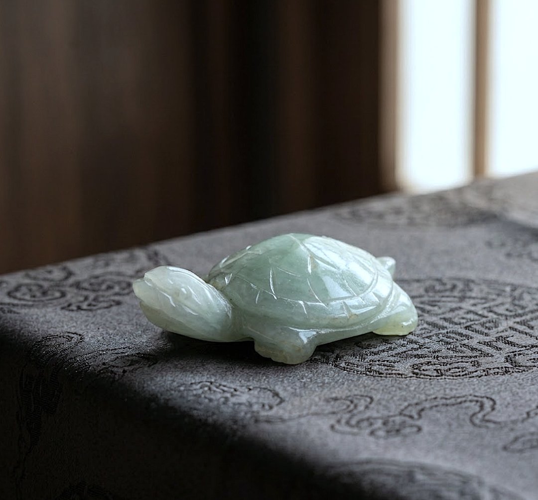 【吉祥·长寿】冰蓝翡翠乌龟 | 天然 A 货翡翠 | 送礼 - 吊饰 - 玉石 绿色
