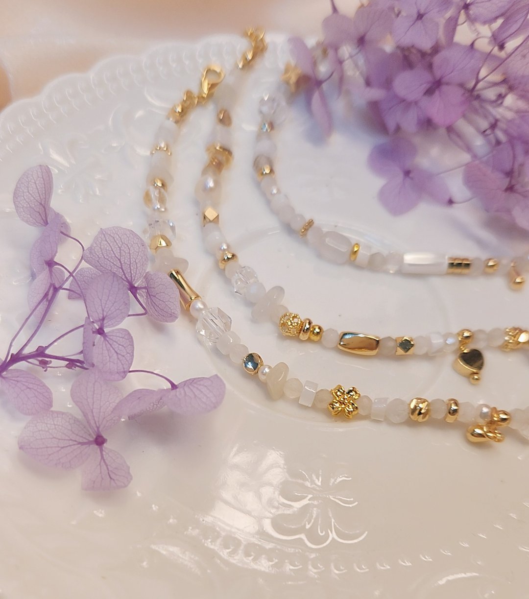 四季繁花【白】月光石│六月幸运石 爱与和谐 款款独特半宝石手链 - 手链/手环 - 半宝石 白色