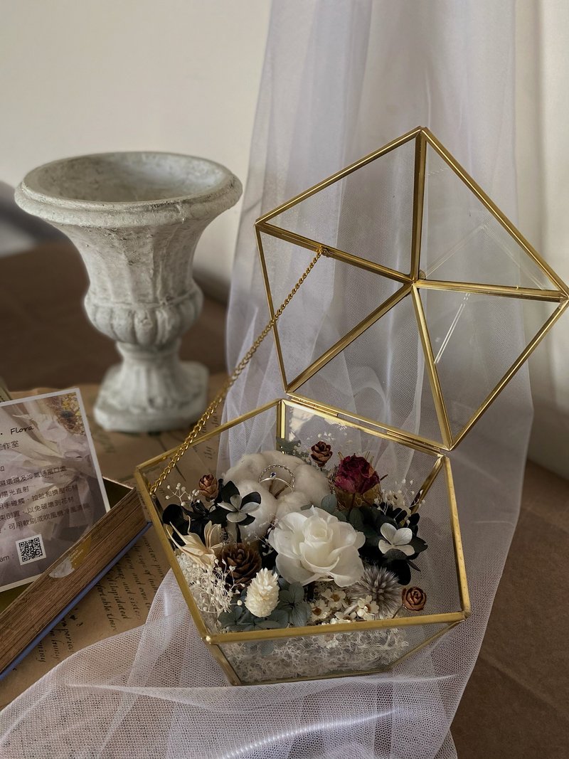 【可定制】礼盒花 饰品盒 戒台 送礼 情人礼物 求婚礼物 - 摆饰 - 玻璃 