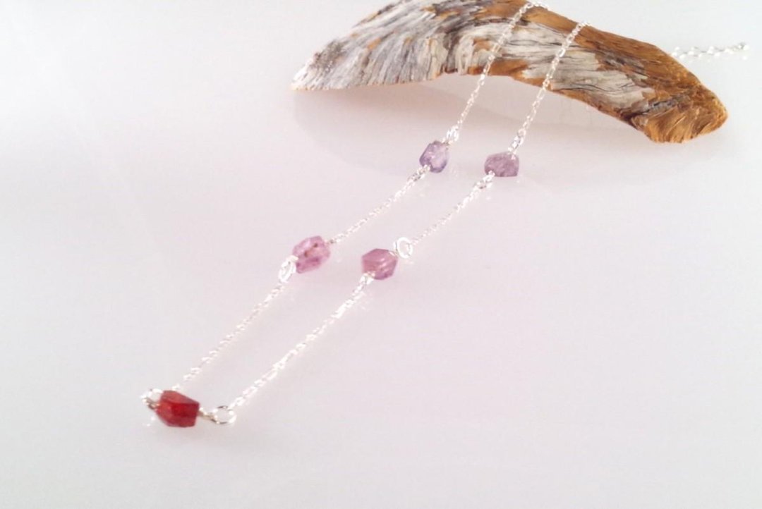 Spinel Gemstone Silver Necklace - 项链 - 其他金属 银色