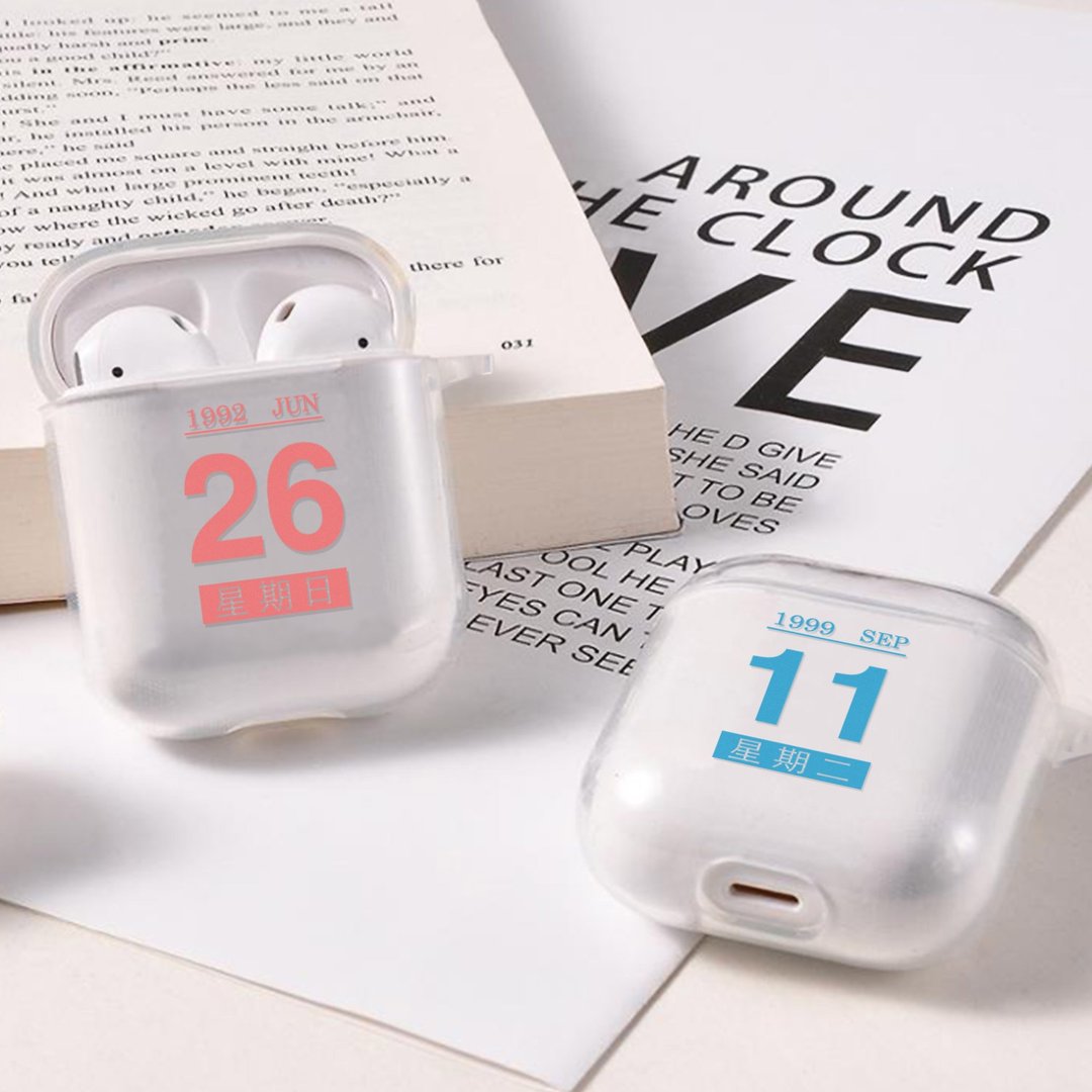 Airpods 年月日期透明矽胶保护套附客制化服务 - 粉红/蓝色 字 - 耳机收纳 - 塑料 透明