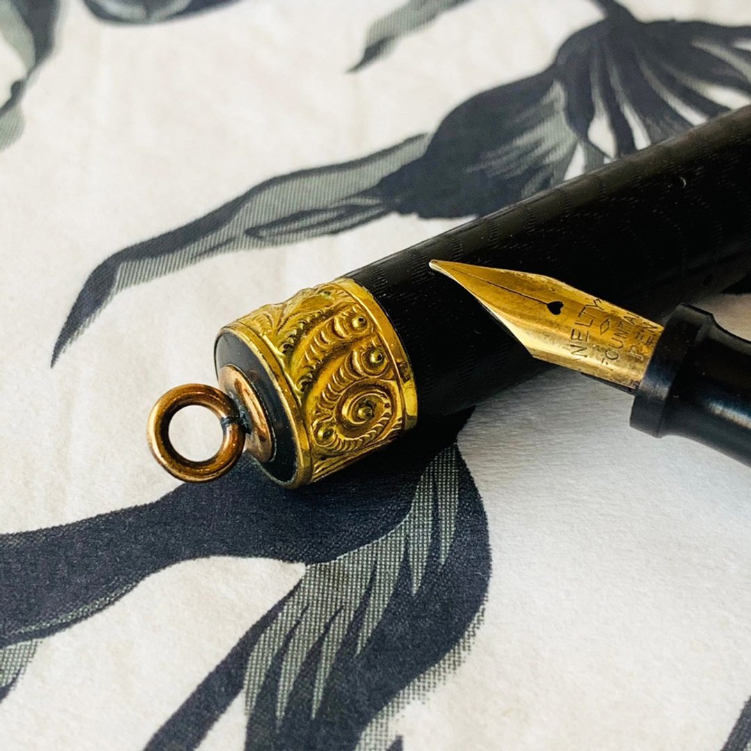 Waterman 早期吸墨式旋转心型钢笔 I  水波纹 浪漫雕花 收藏 经典 - 钢笔 - 其他材质 黑色