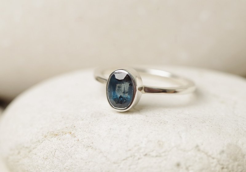 Kyanite Silver Ring - 戒指 - 宝石 蓝色