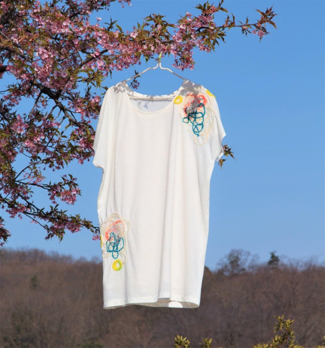 Dolman sleeve dress of the pulsating season - 洋装/连衣裙 - 棉 白色