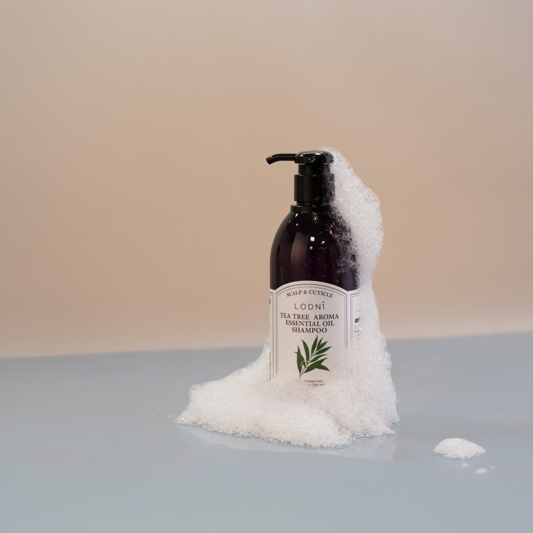 茶树精油洗发精 300ml(适用所有发质 特别适用于油性头皮) - 洗发用品 - 植物．花 绿色