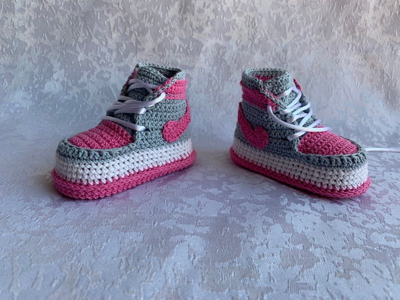 Nike Jordan 婴儿靴运动鞋 Jordan 1 钩针编织鞋淋浴 - 婴儿鞋 - 棉．麻 粉红色