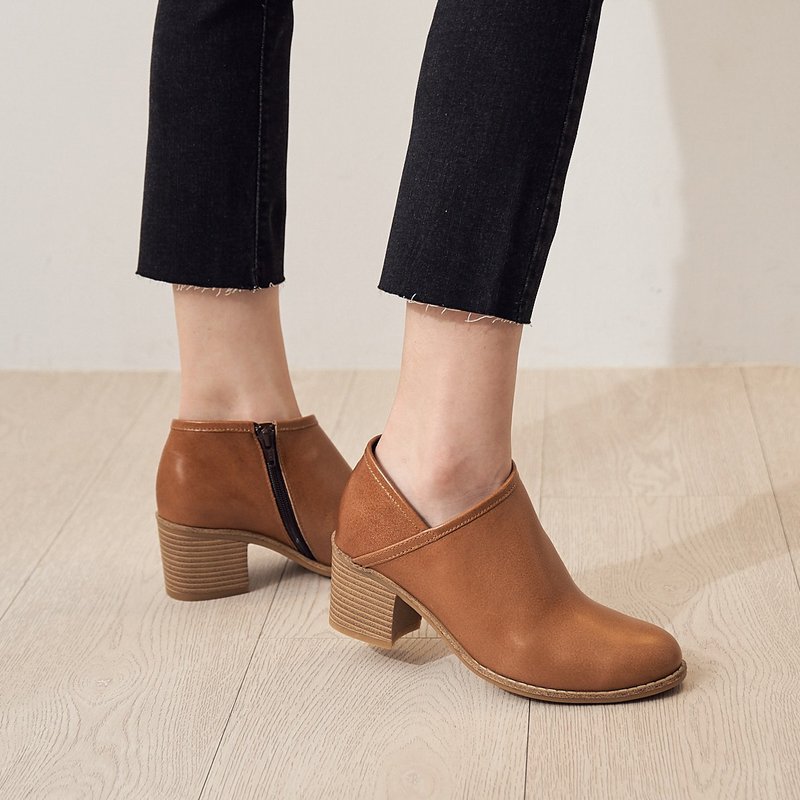 圈子事务所粗跟踝靴-木舟 - 女款短靴 - 真皮 咖啡色