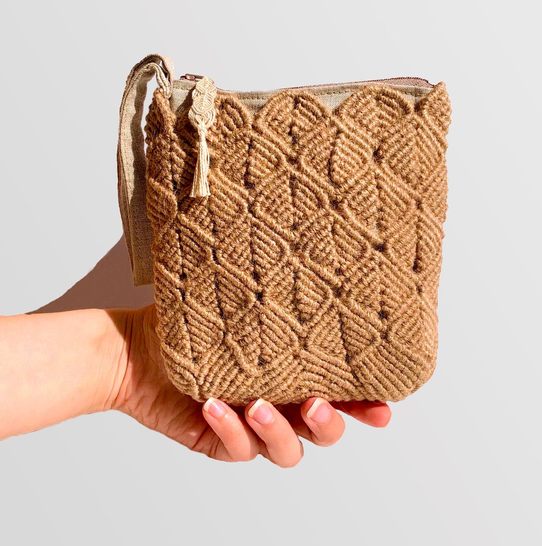 Macrame jute pouch bag Wristlet makeup bag Zipper pouch purse Linen phone pouch - 化妆包/杂物包 - 棉 咖啡色