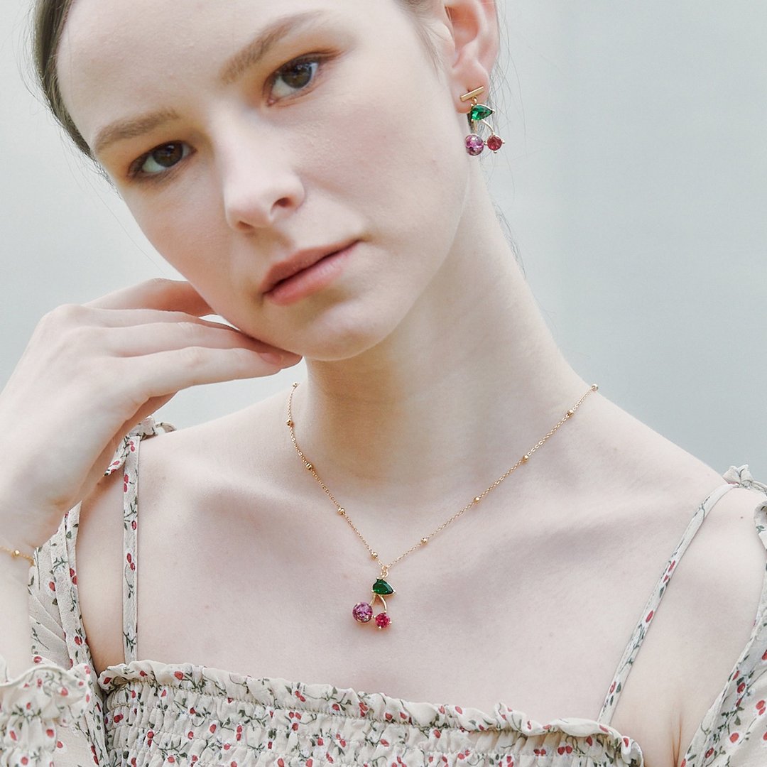 Cerry Snowball Surgical Necklace - 项链 - 玻璃 