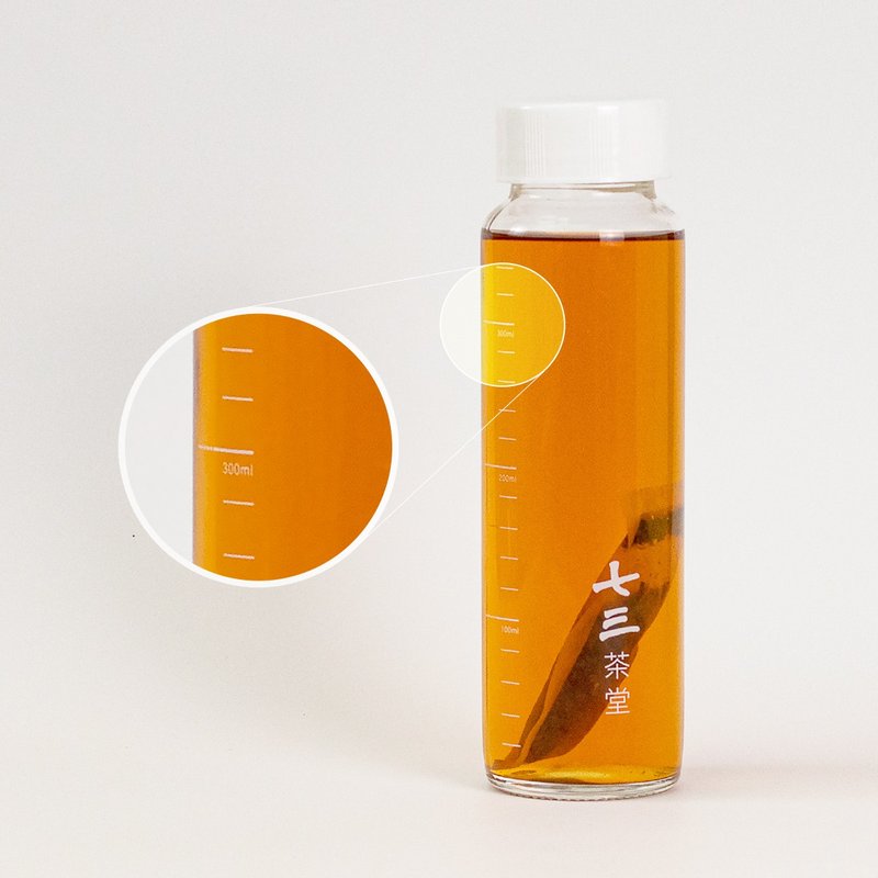 七三茶堂 品牌刻度冷泡茶瓶 (400ml、玻璃瓶身、 PP瓶盖) - 水瓶/水壶 - 玻璃 白色