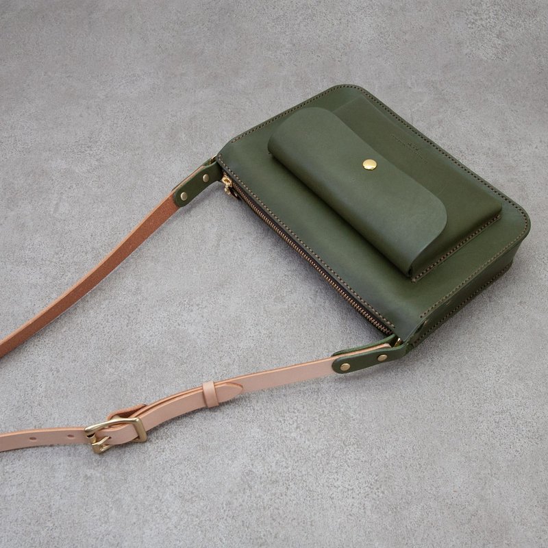 方型侧背包 斜背包 手缝制作 手机包 斜背包 小包 - 侧背包/斜挎包 - 真皮 多色