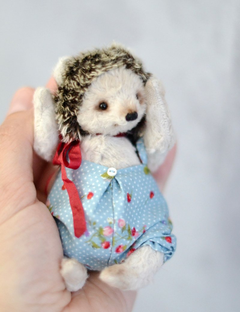 Tiny Teddy Hedgehog, Artist Teddy Toy, Stuffed Toy - 玩偶/公仔 - 其他材质 