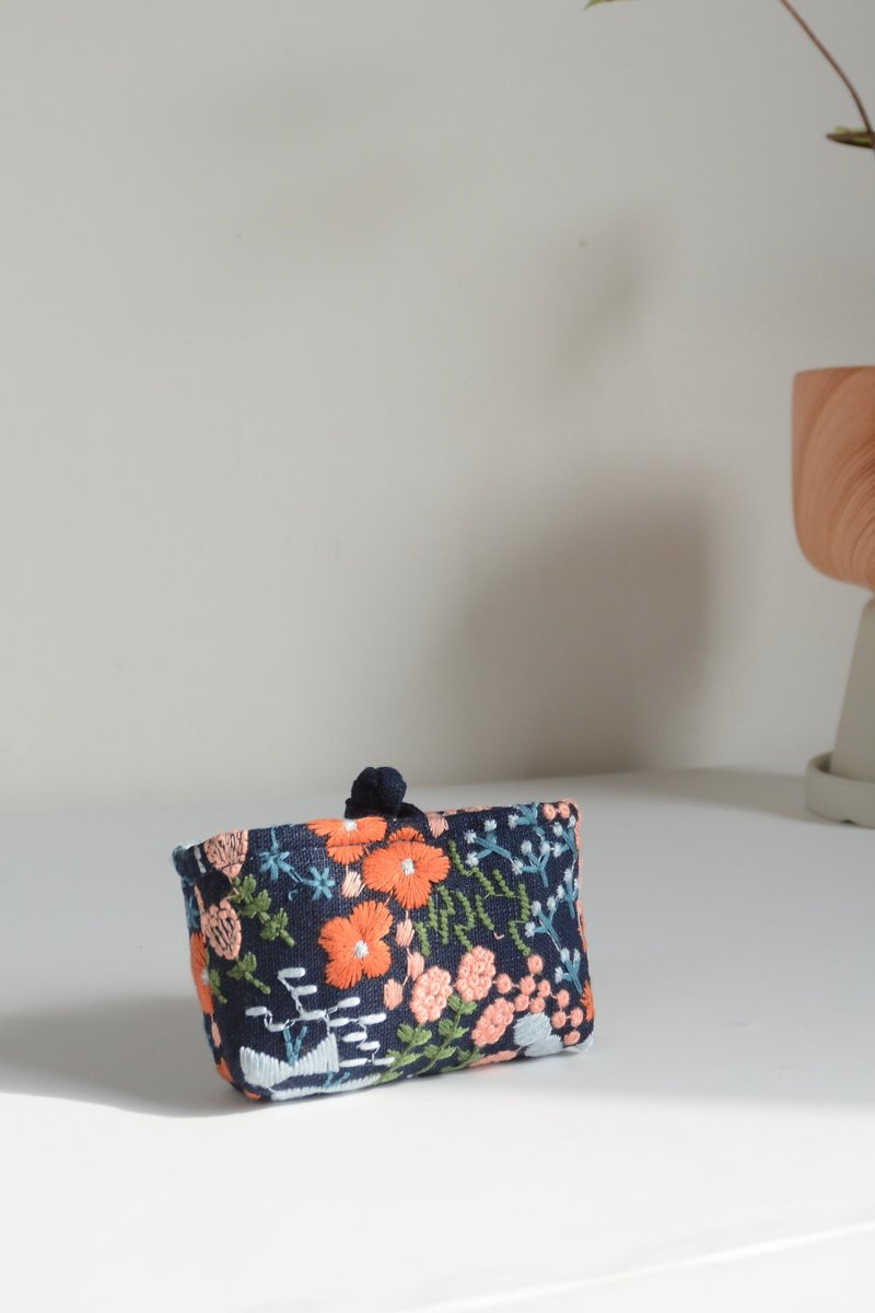 Beats Studio Buds 无线入耳式耳机包 AirPods蓝牙耳机收纳袋 - 耳机收纳 - 棉．麻 蓝色