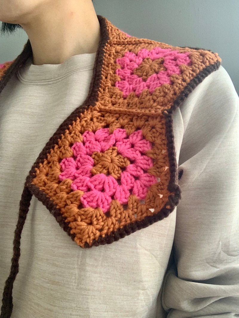 手工制围领、围巾、领巾 *Christmas Gift Wrapping - 丝巾 - 压克力 咖啡色