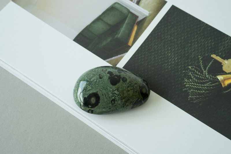 天然扩香 莫内 矿石扩香系列 - 香薰/精油/线香 - 水晶 绿色