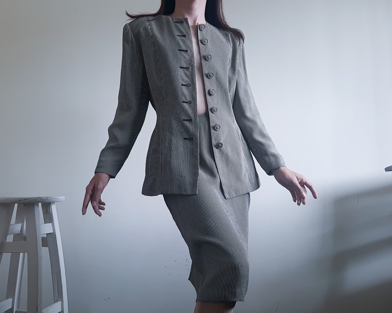NORMA KAMALI 复古两件套条纹裙套装 80 年代西装外套和铅笔裙 - 女装西装外套/风衣 - 聚酯纤维 黑色