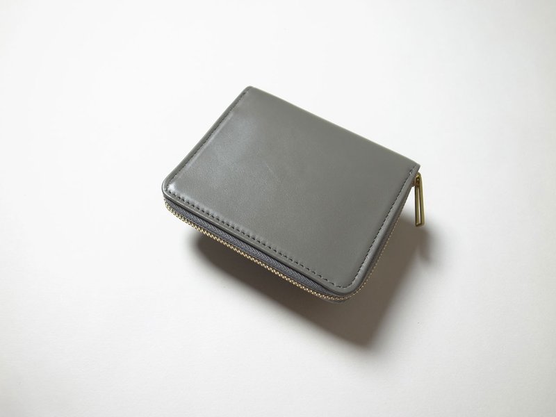 顶级意大利皮革 轻薄拉链短夹 烟熏灰色 CAREN QUOYLE - 皮夹/钱包 - 真皮 灰色