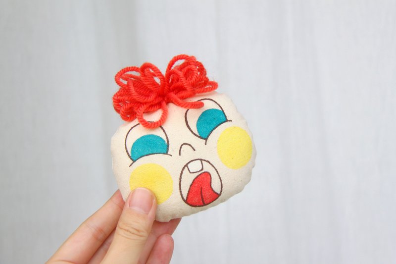 兔咪原创手绘胸针 橙头发款 - 胸针 - 棉．麻 