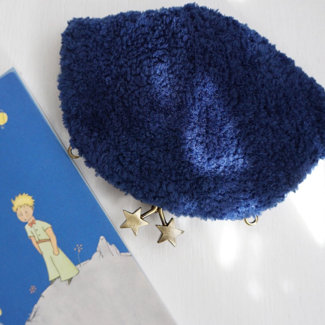 Ba-ba handmade Crochet pouch No.C1549 - 化妆包/杂物包 - 其他材质 蓝色