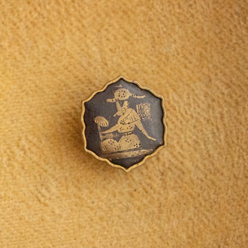 日本Amita古董京都象嵌 18K金镶嵌工艺 神秘民俗传说图腾吊坠 - 吊饰 - 24k 金 金色