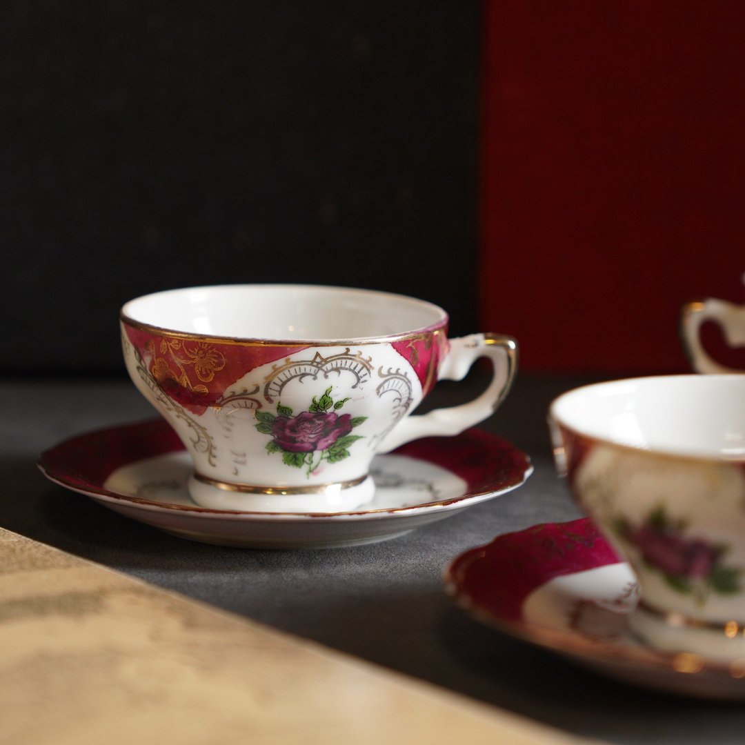 意大利 Veritable 紫玫瑰蕾丝金纹茶杯组/咖啡杯组/老件 - 茶具/茶杯 - 瓷 红色