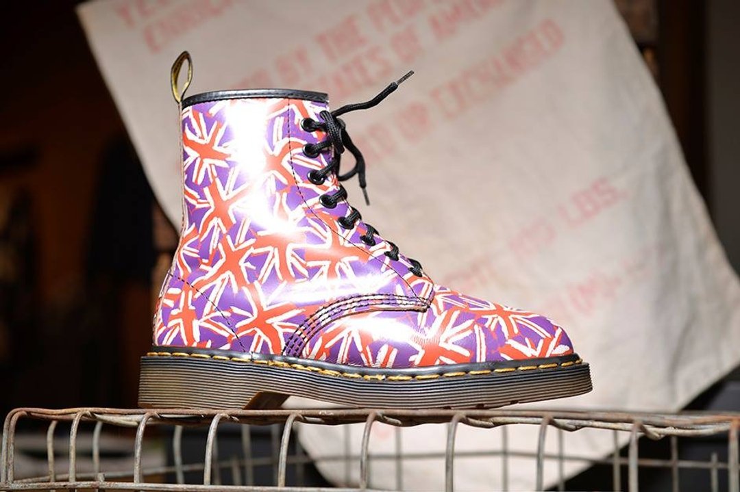 Vintage Dr. Martens 1460英国8孔马汀靴 英制老马丁 - 芭蕾鞋/娃娃鞋 - 真皮 多色