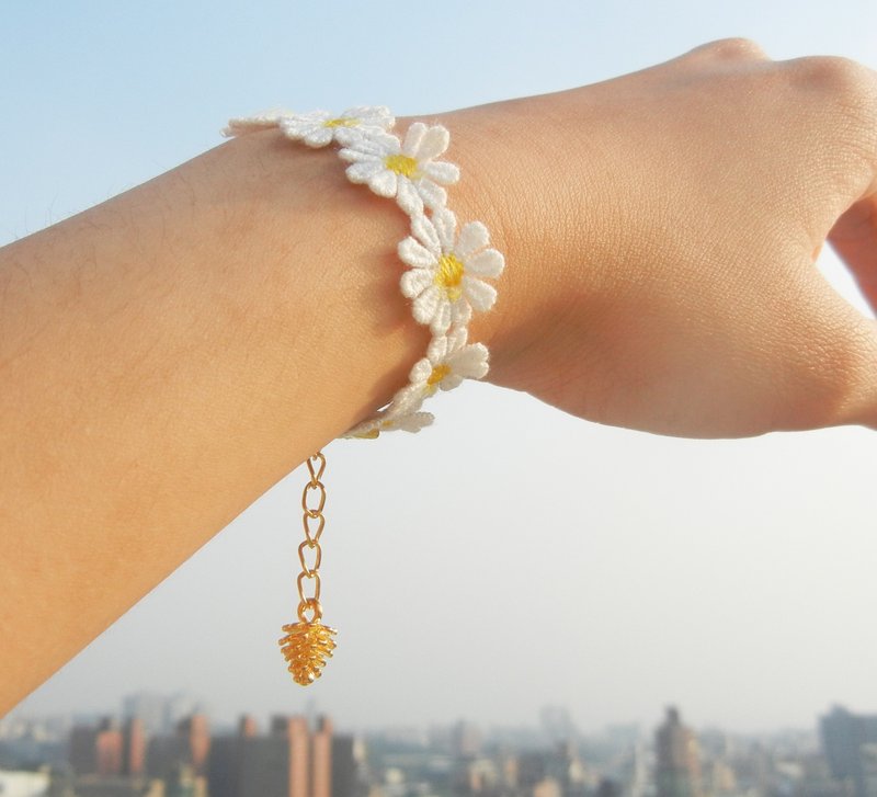 *coucoubird*黄色雏菊小球果手环 - 手链/手环 - 聚酯纤维 黄色