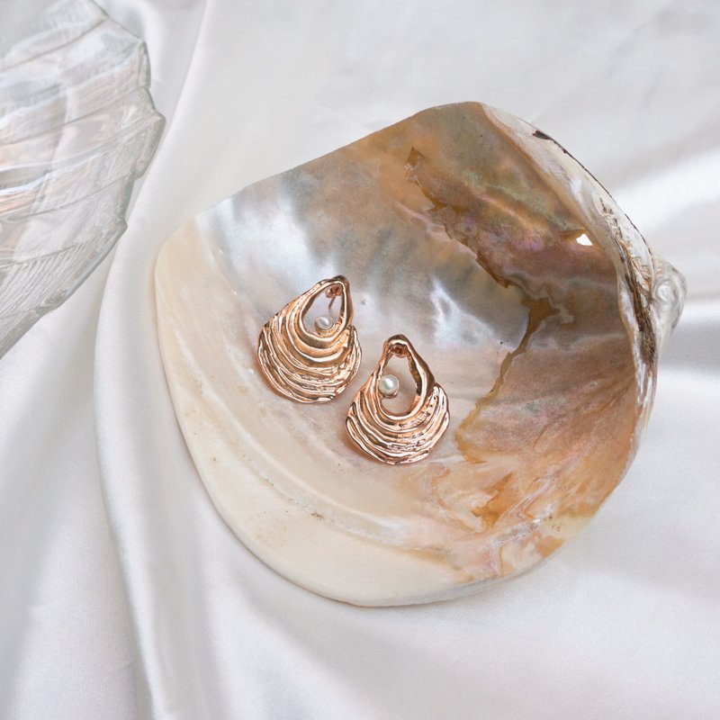 Sand wave earrings - 耳环/耳夹 - 铜/黄铜 