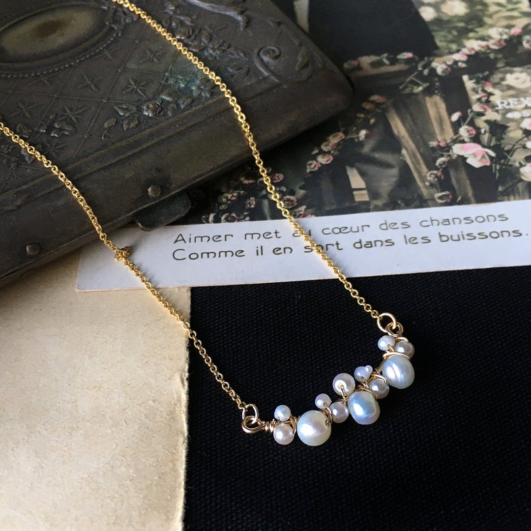 14kgf freshwater poppy pearl x vintage pearl beads botanical arch necklace - 项链 - 宝石 白色