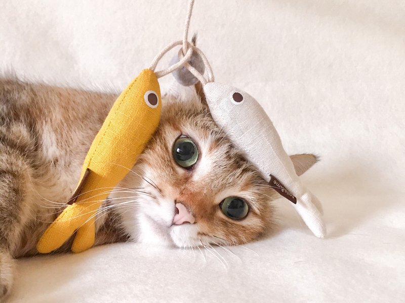 【tails&me 尾巴与我】海洋动物猫玩具 小鱼补充包(单入-米白 - 玩具 - 棉．麻 黄色