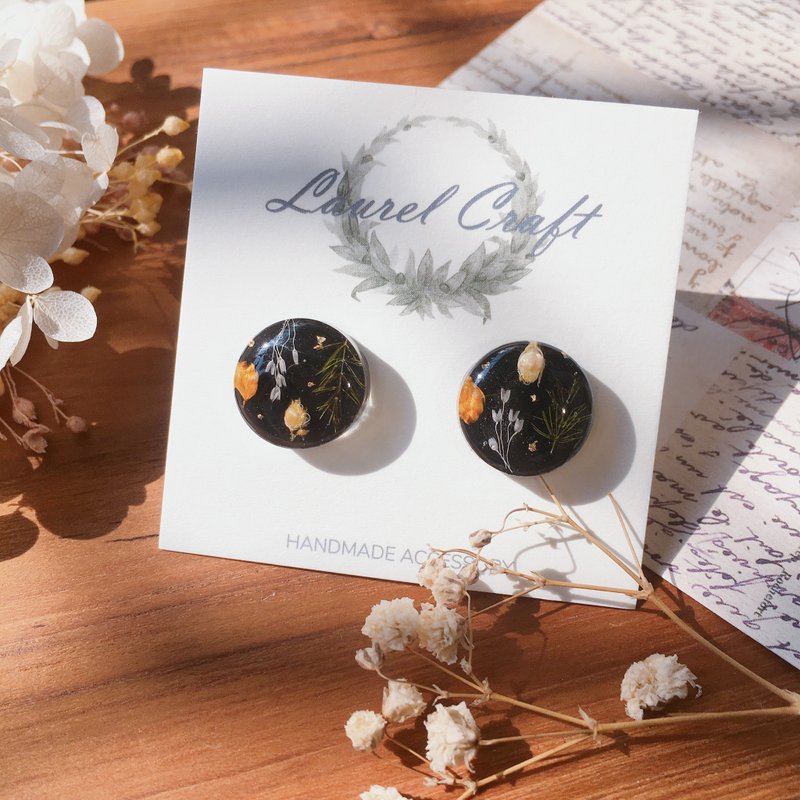 植物图鉴 秋之章 黑款  925纯银针耳环/无痛耳夹 - 耳环/耳夹 - 植物．花 黑色