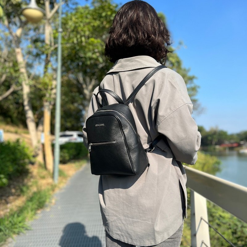 爱蜜莉 Amelie 意大利真皮后背包 - 后背包/双肩包 - 真皮 黑色