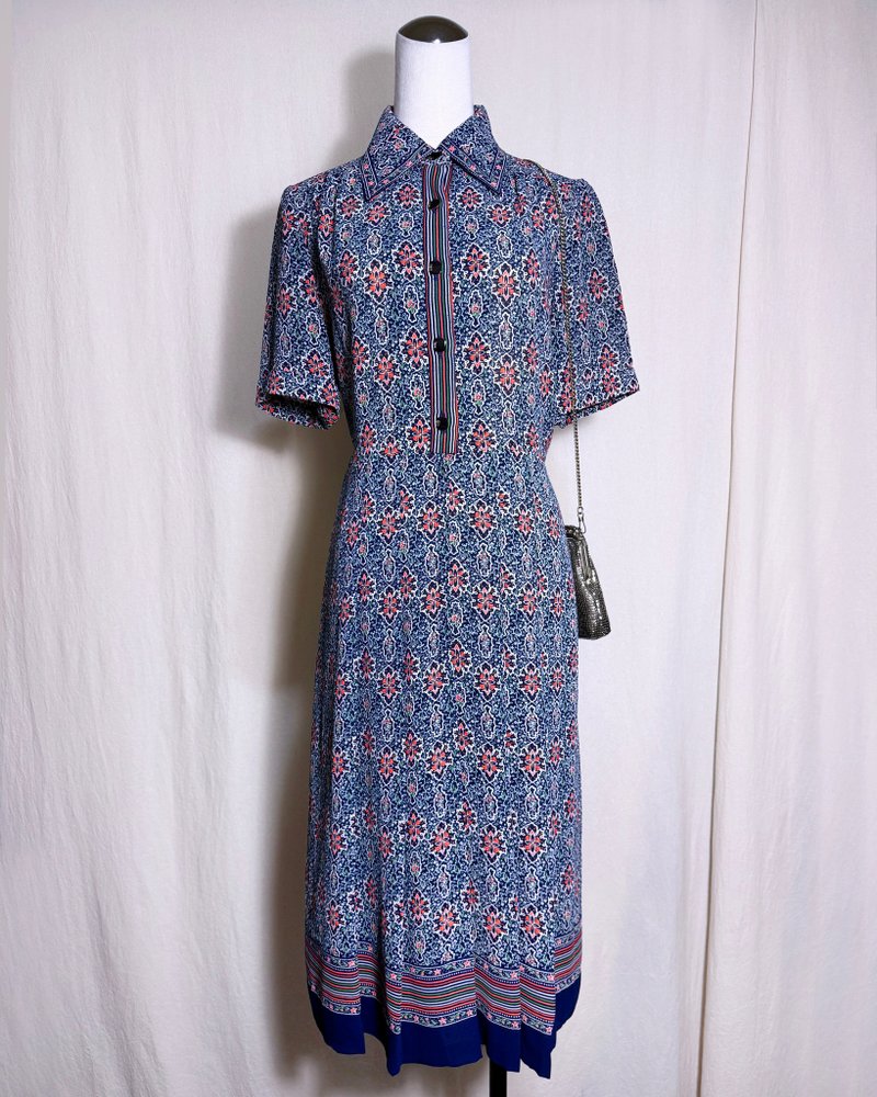 橘色图腾短袖古着洋装/ 国外带回 VINTAGE - 洋装/连衣裙 - 聚酯纤维 多色