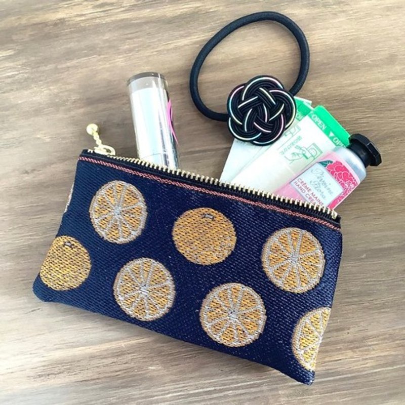 【橘子】畳缘 扁平迷你收纳包 零钱包 卡片夹 柑橘 橘色 蓝色 深蓝色 - 化妆包/杂物包 - 其他材质 蓝色
