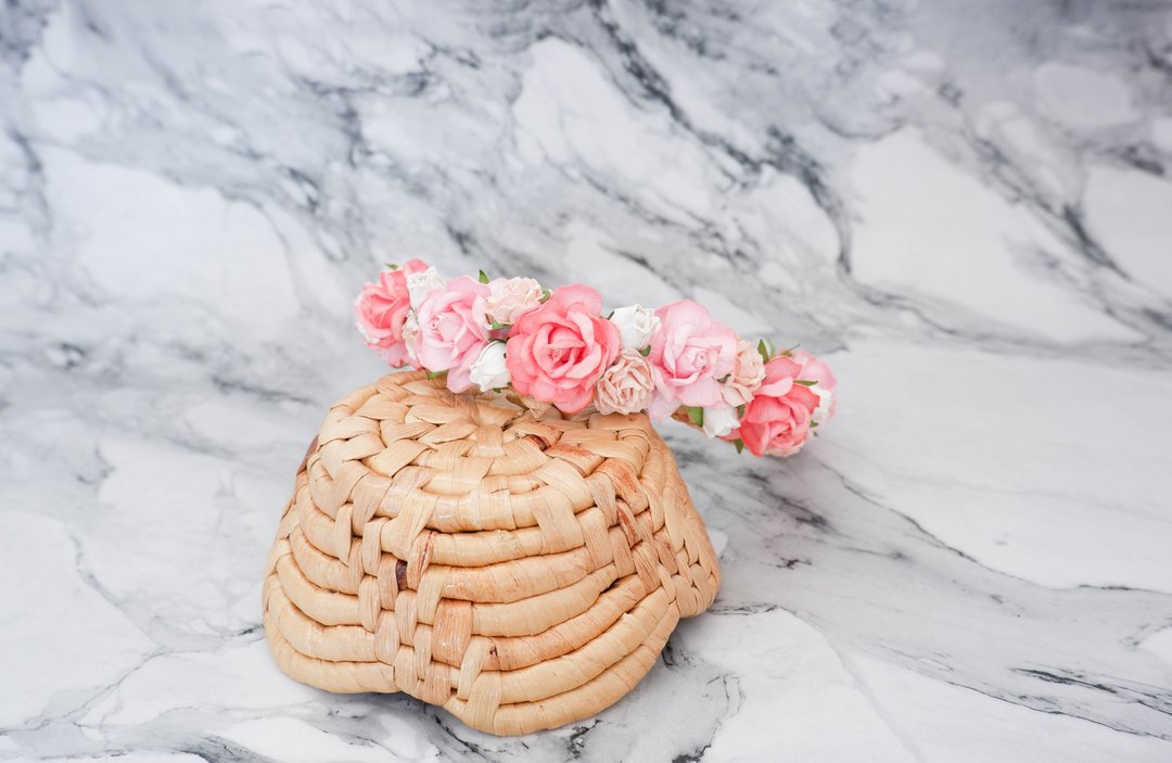 Coral blush pink flower crown, hair accessories, wedding floral headpiece - 发饰 - 纸 粉红色