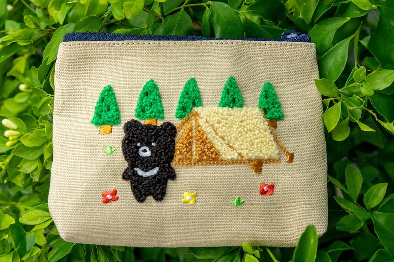 零钱包【露营黑熊】 DND 立体刺绣 /万用包 - 零钱包 - 其他材质 