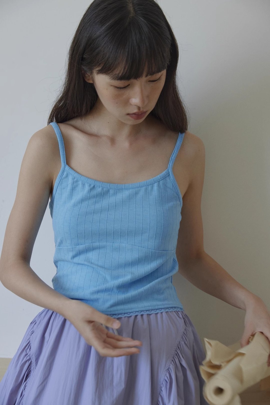 odd maker打底花纹坑条纹高弹背心女2024夏季纯色吊带内搭上衣 - 女装背心 - 棉．麻 