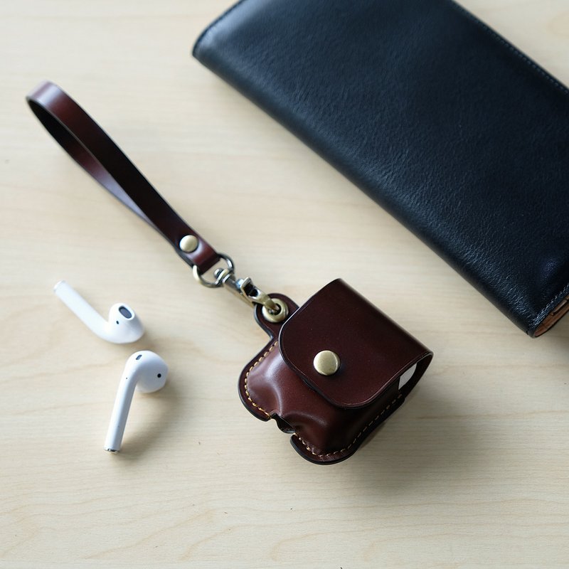 客製化禮物】【聖誕禮盒】AirPods 1/2 Leather Case -Dark Brown - 耳机 - 真皮 咖啡色
