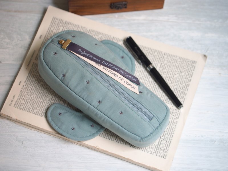 文青系列 | 仙人掌刺绣笔袋。化妆包。随身包 - 铅笔盒/笔袋 - 其他材质 