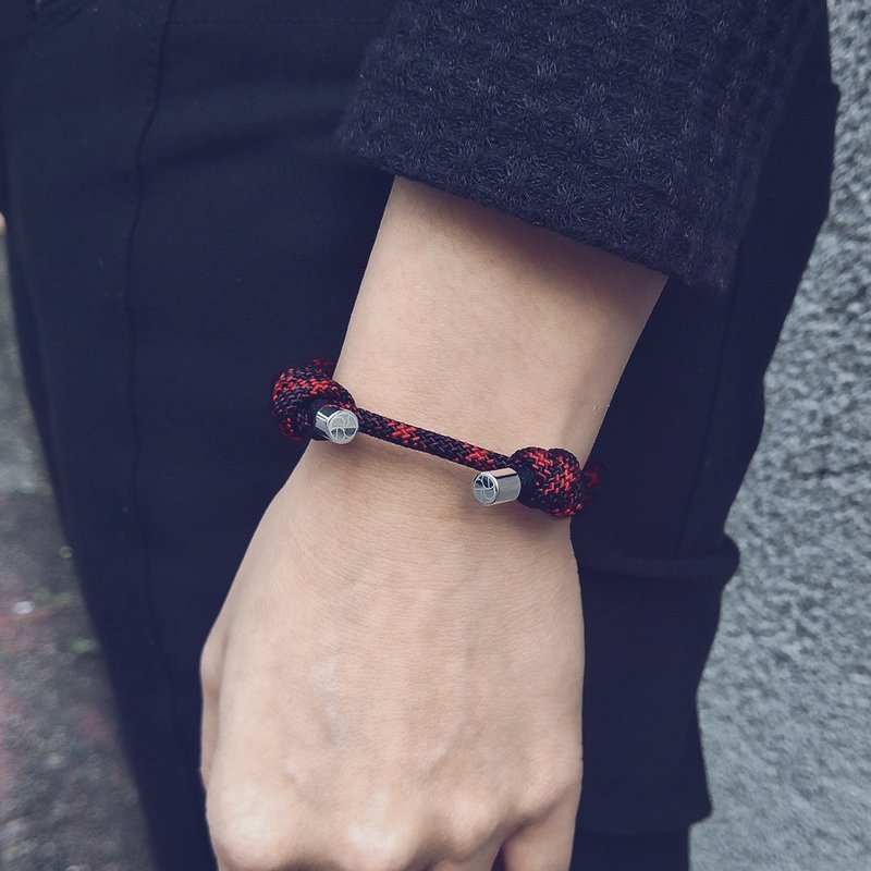 疯流Flow | 玩绳手环 x 红闪电(银) 美制特色军规伞绳 钢扣 - 手链/手环 - 聚酯纤维 红色