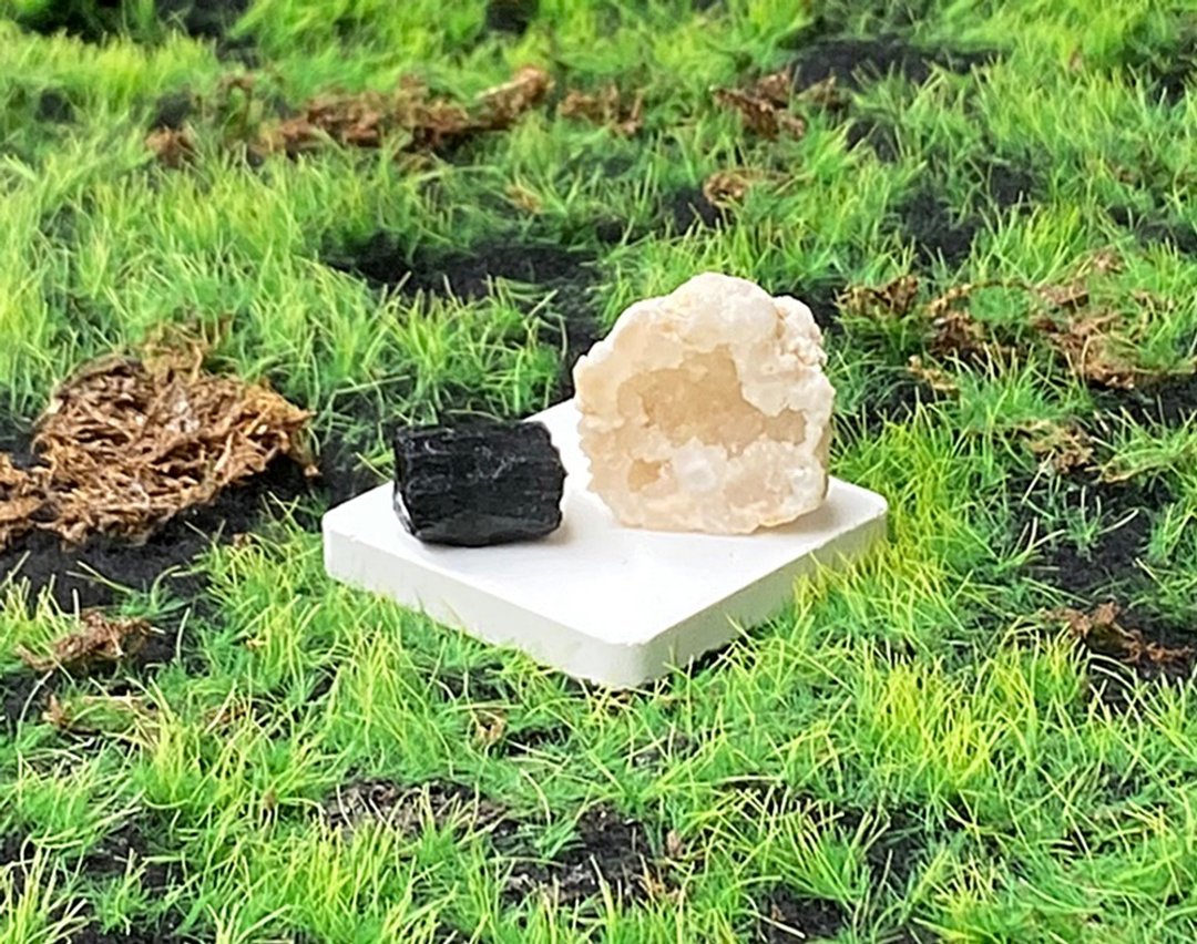 玛瑙白晶洞 黑碧玺 | 招财开运 避邪防小人 | 天然矿石两入套组 - 摆饰 - 水晶 多色