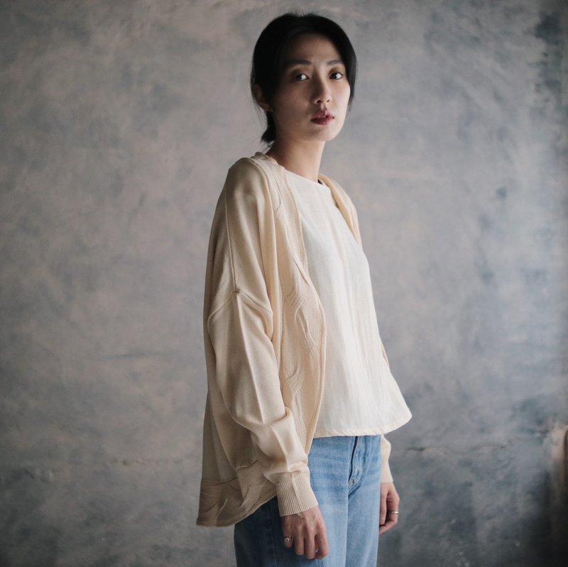 麻花针织开襟衫 - 女装休闲/机能外套 - 棉．麻 白色