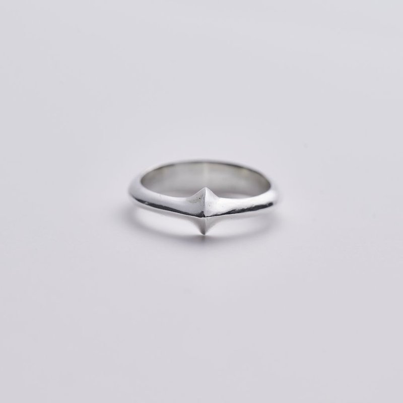 Quadstar Ring 四芒星戒指 - 戒指 - 纯银 