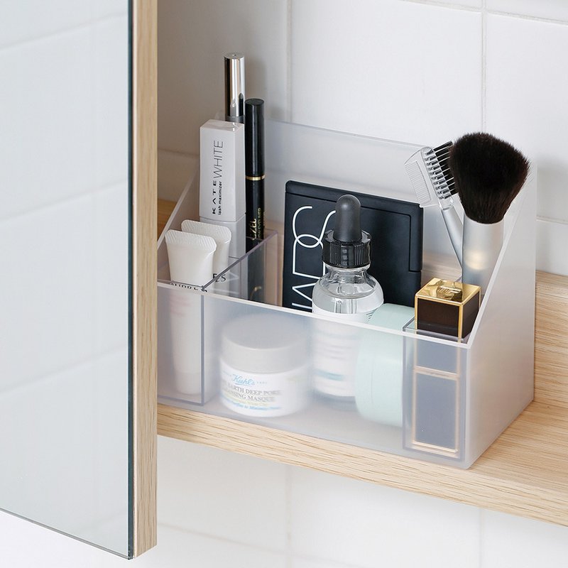 日本霜山 无印风彩妆保养品分类收纳盒-附分隔盒 - 收纳用品 - 塑料 透明