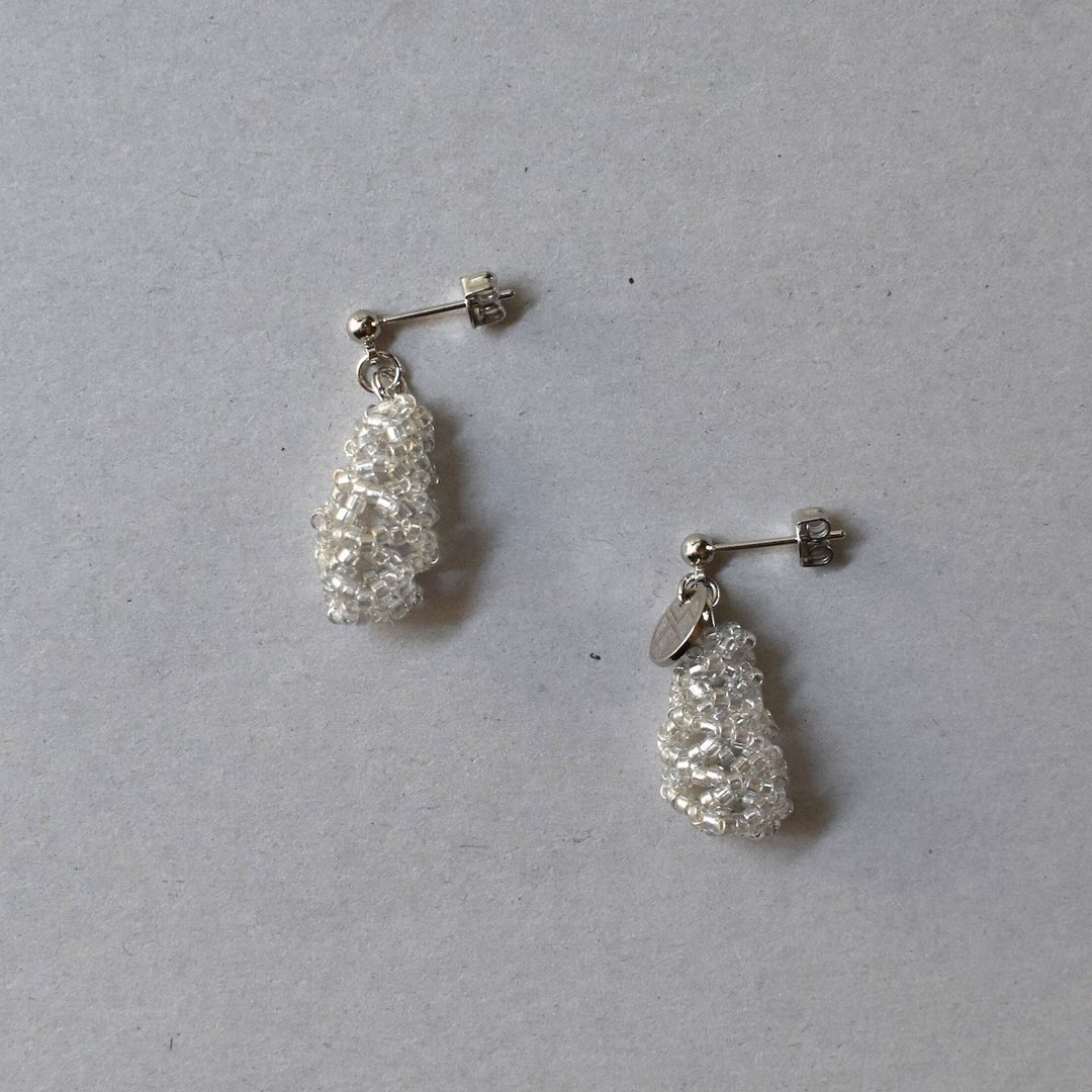 2025.06. 新品 _ 茧 S / 银色 - 耳环/耳夹 - 玻璃 