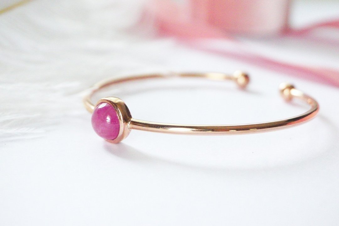 Off-season sale Natural Ruby Bracelet Silver925 with Rosegold Plated. - 手链/手环 - 纯银 红色