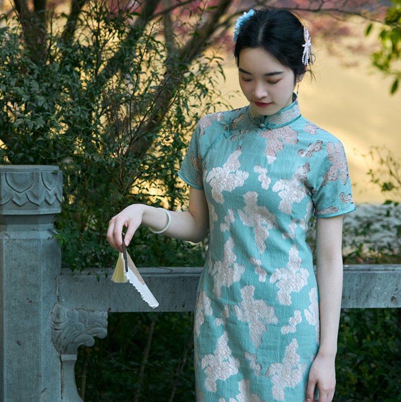 【繁花】 新中式復古/清冷感镂空/蕾丝古法旗袍 - 洋装/连衣裙 - 其他材质 绿色