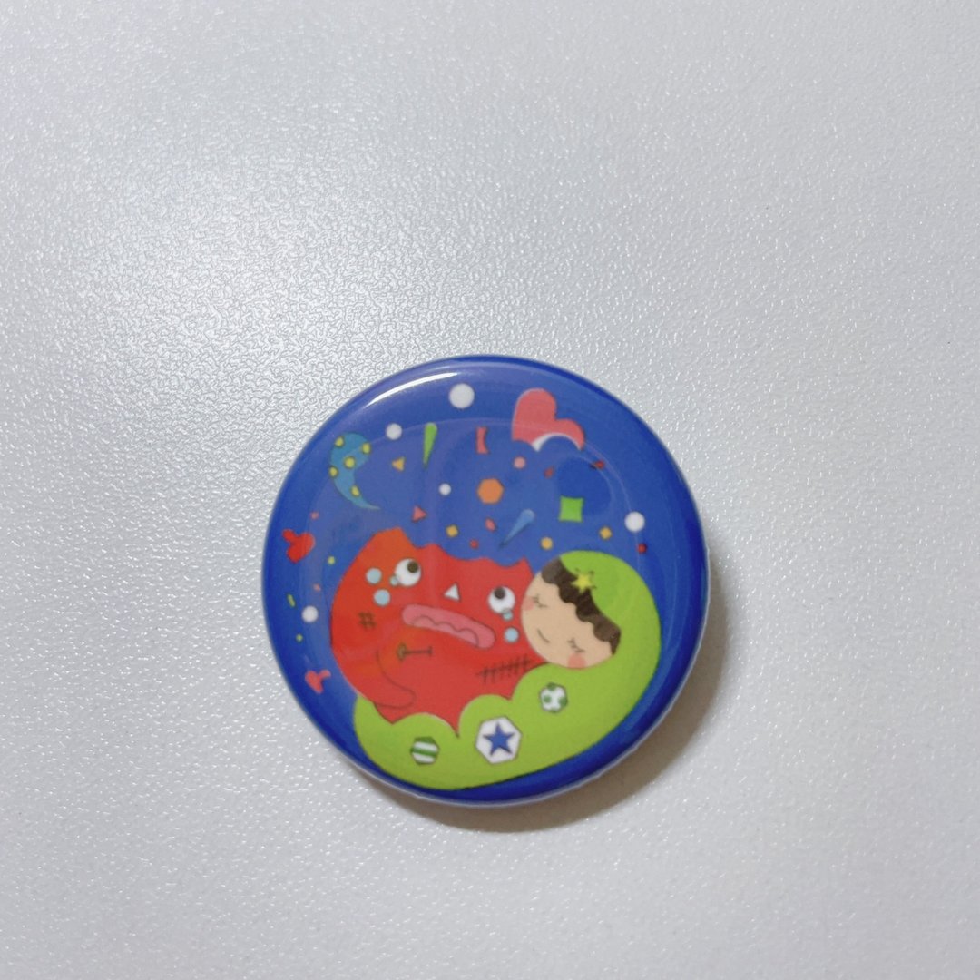 mimitofus planet 小圆胸章 温暖的拥抱 蓝色 - 胸针 - 不锈钢 多色