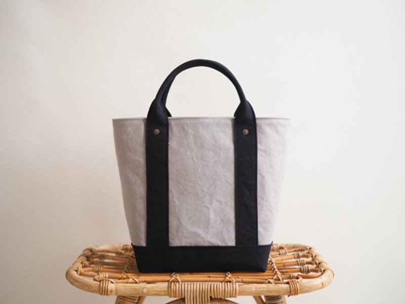 Made-to-order [ARMY DUCK] Tote bag with lid Tate Naga Gray x Black - 手提包/手提袋 - 棉 