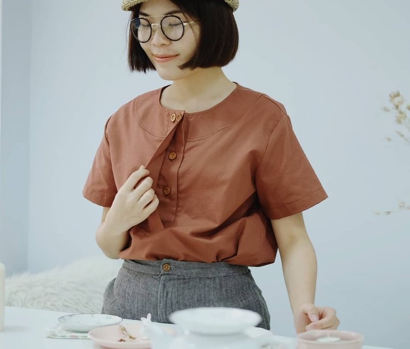 Bonnie Blouse : Brown Sugar - 女装上衣 - 棉．麻 红色